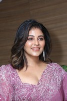 Anjali Shines with Effortless Charm